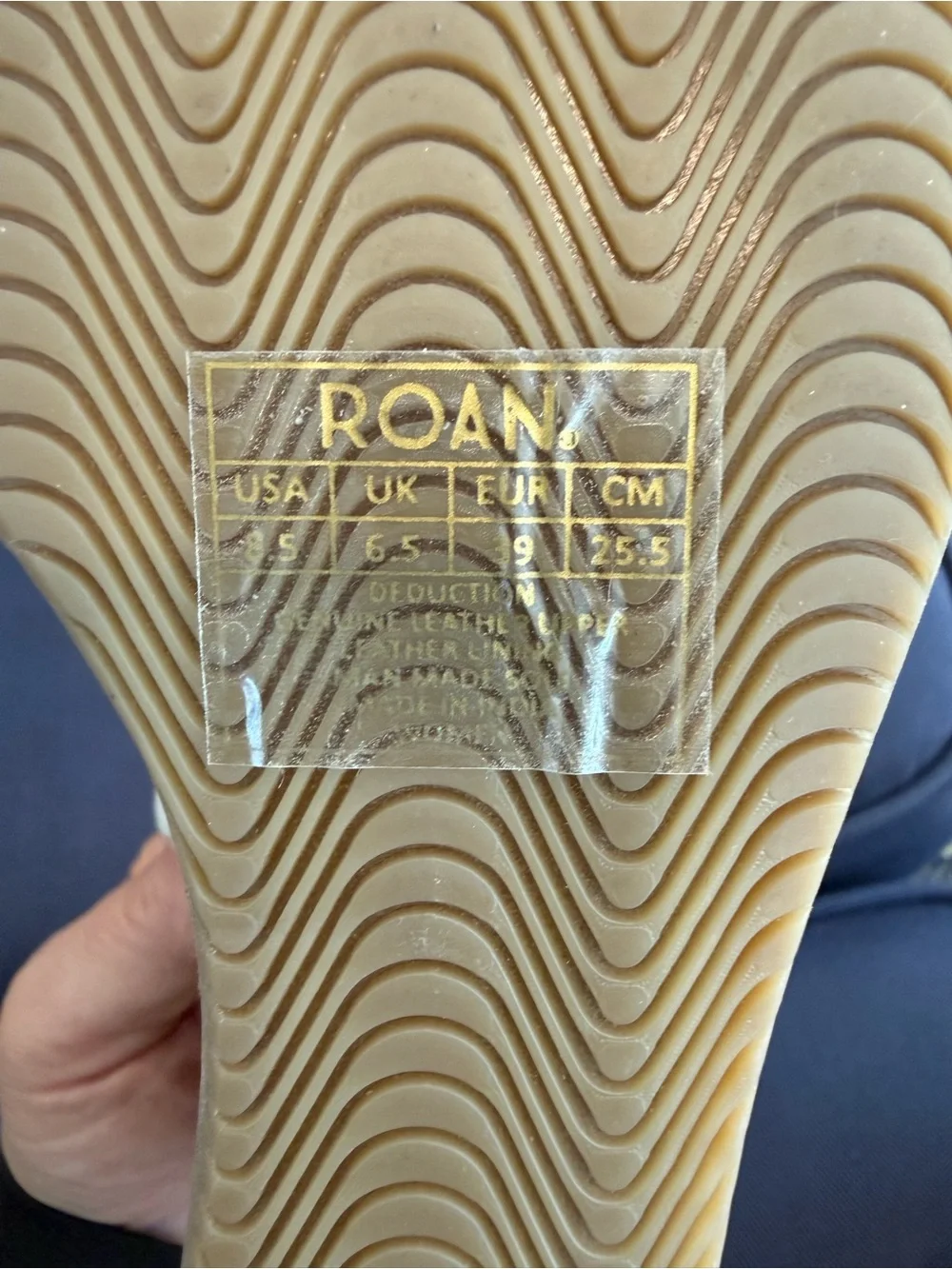 ROAN never worn